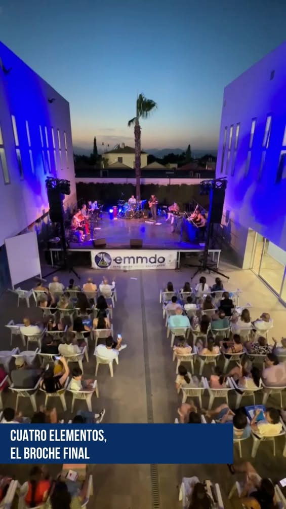 🎓🎶 Un final lleno de música, emociones y recuerdos Anoche celebramos el cierre del curso 2025/2026 de la Escuela Munic...