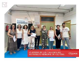 🎨🧵🧶🕺 Ayer celebramos la clausura de los talleres del Patronato Municipal de Cultura en el centro sociocultural “Las Parras”.  
  
📜 El alumnad...