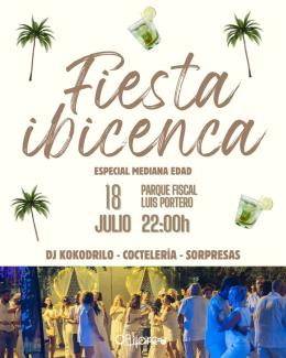 🤍 El blanco vuelve a ser el protagonista de una de las noches más esperadas del verano.  
  
Llega la V Fiesta Ibicenca, una velada para disfrutar...