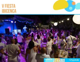 🤍 La V Fiesta Ibicenca volvió a reunir a decenas de vecinos y vecinas en una noche marcada por el buen ambiente, la música y las ganas de disfruta...
