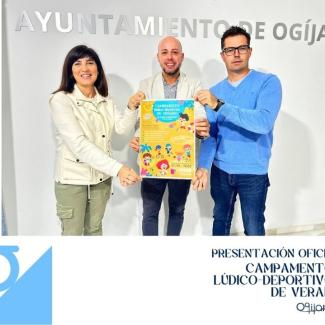 ¡El Campamento Deportivo de Verano de Ogíjares 2025 ya está aquí! 🏕️  
  
No te quedes sin tu plaza: ¡solo 65 plazas por turno!  
  
👧👦 Para niñ@...