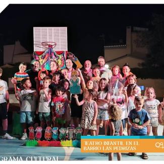 🎭✨ Anoche el teatro infantil llegó al Barrio de Las Pedrizas con la divertida representación de “Cuentos Rebeldes” de la compañía Tapo Teatro, qu...