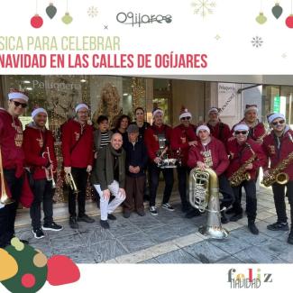 🌟 En la mañana de Nochebuena, los comercios, calles y plazas de Ogíjares se llenaron de música, risas y mucho baile.  
🎶🥁 La charanga Vaso Largo...
