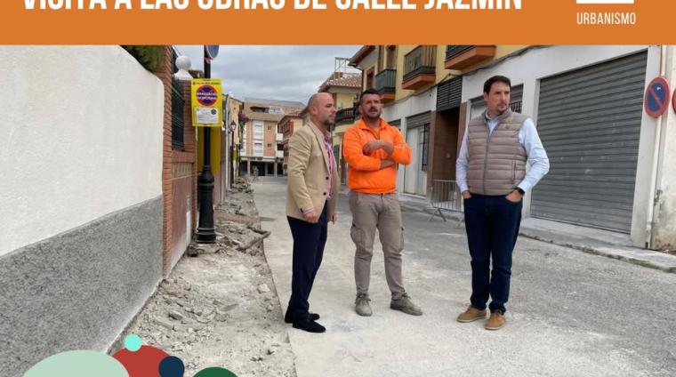 🚧 Visita a las obras de Calle Jazmín en Ogíjares 🌳  
  
El alcalde y el concejal de Urbanismo han visitado las obras que se están llevando a cabo...