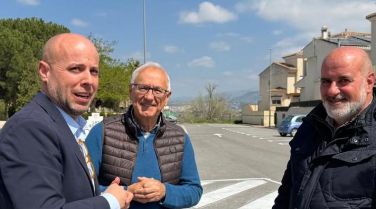 🚗 Mejoramos la seguridad vial en la urbanización Las Pedrizas  
  
Desde la Concejalía de Tráfico y Señalización se ha llevado a cabo la reorganiz...